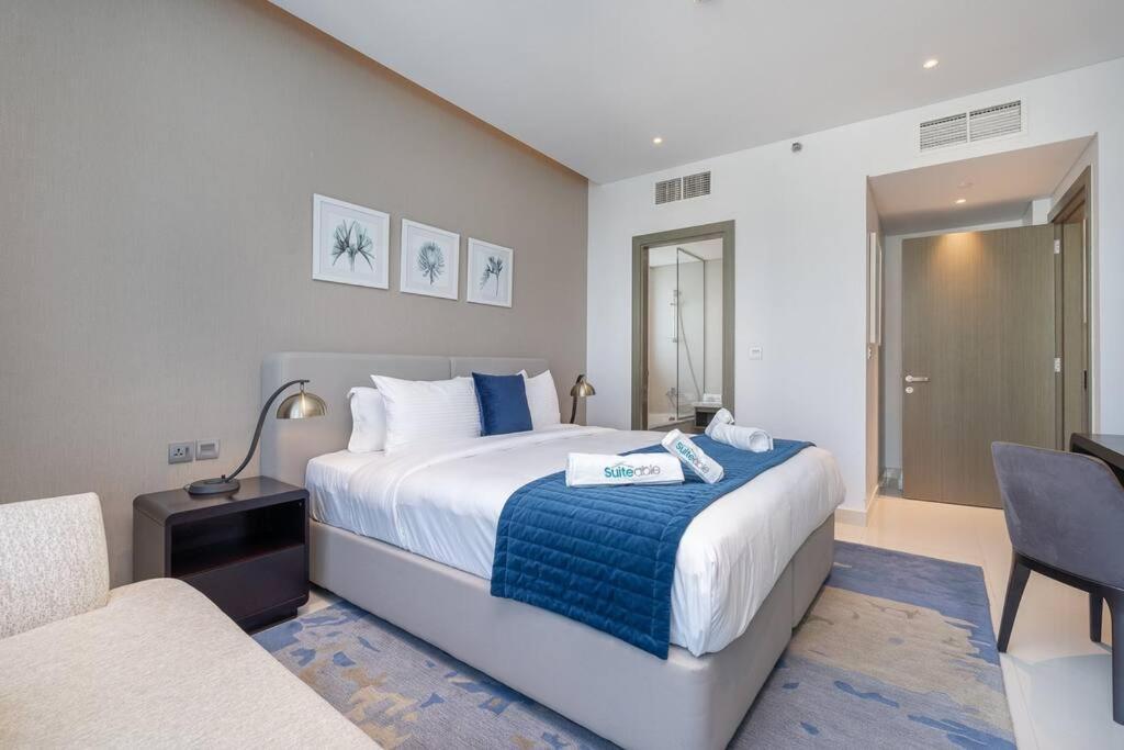 Sophisticated Business Bay Canal View By Suiteable * Dubai