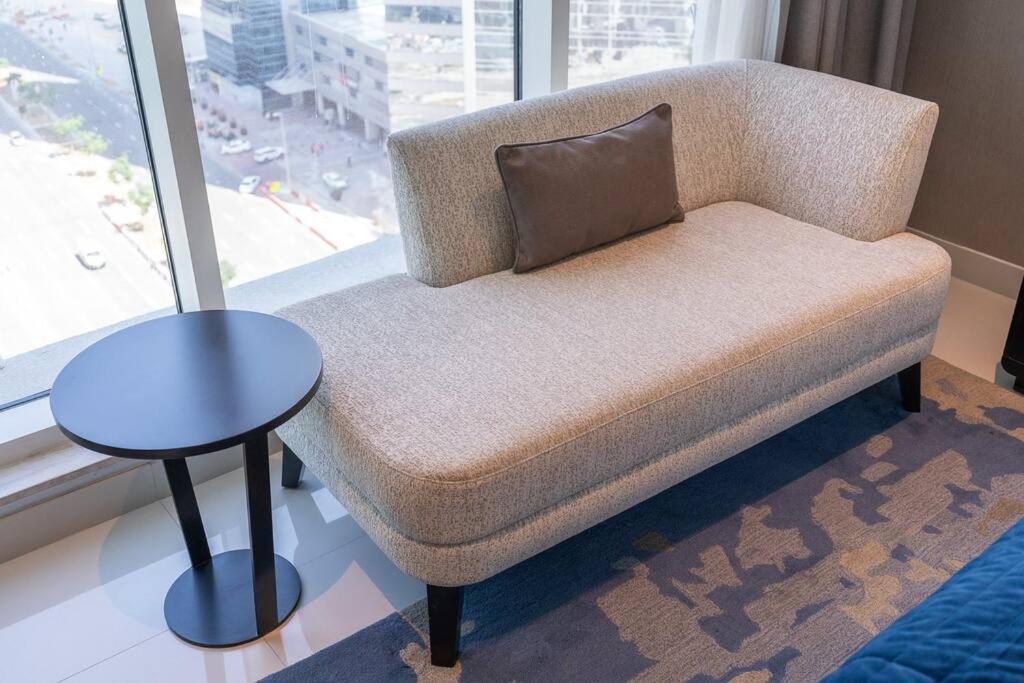 Sophisticated Business Bay Canal View By Suiteable Apartment