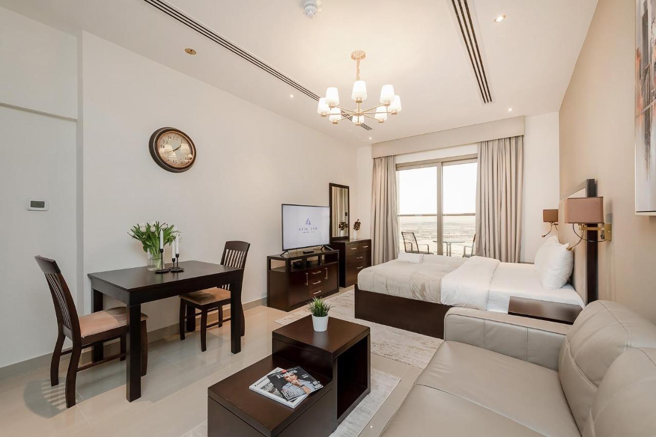 Beautiful In Elite Downtown Apartment