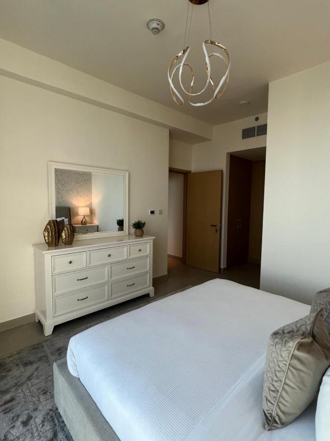 Luxury 2br Creek Harbour With Amazing Burj View Apartment