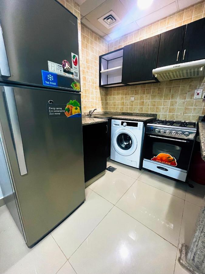 Apartment Al Zarooni Dubai