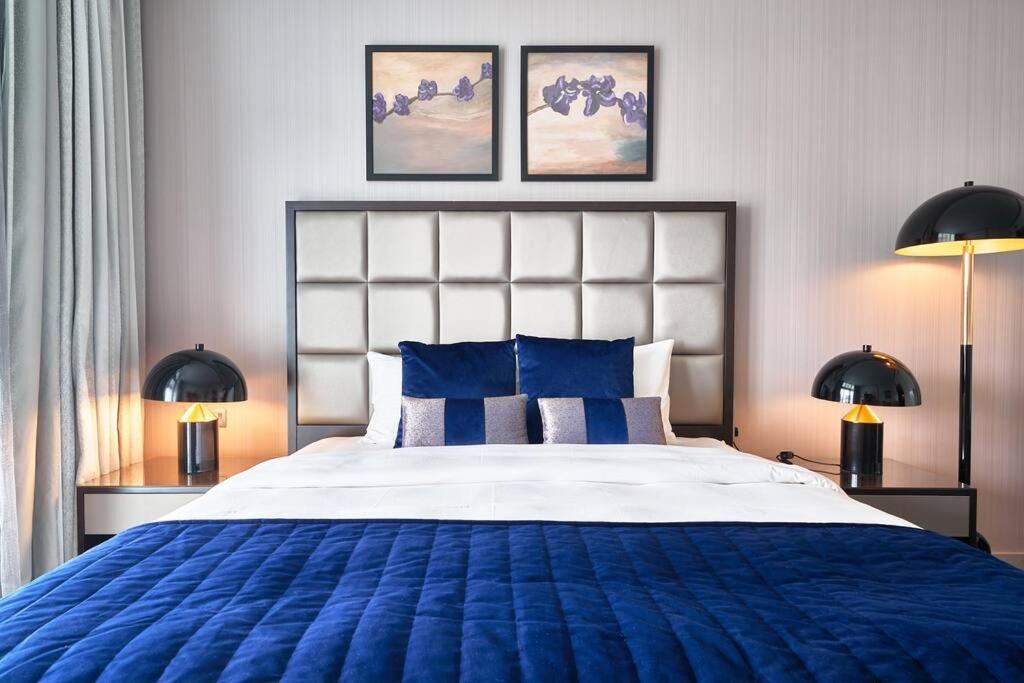 Apartment 5* Studio, 10min Walk To Mall, 1min Bay Sqr Dubai