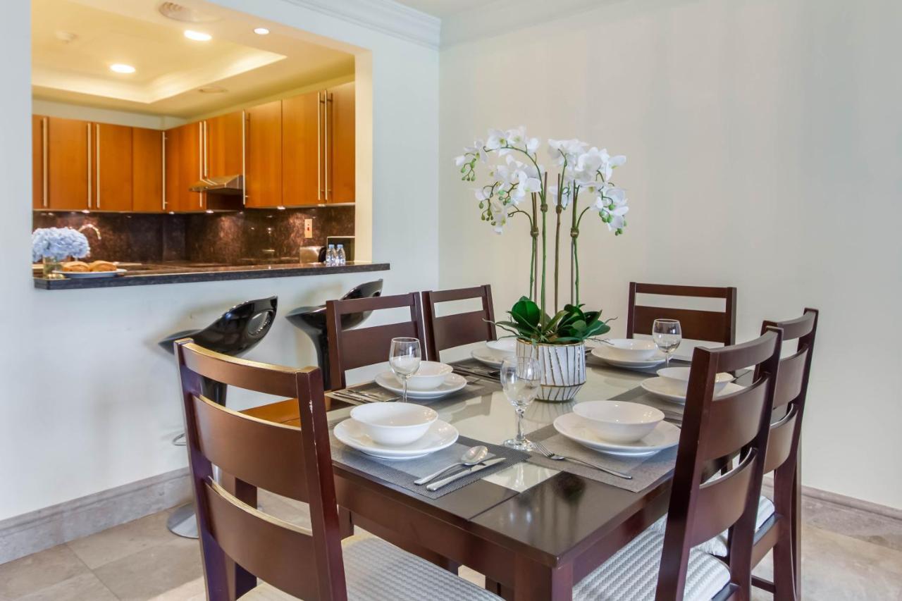 Bespoke Holiday Homes - Palm Jumeirah- 1 Bedroom Fairmont North Residence * Dubai