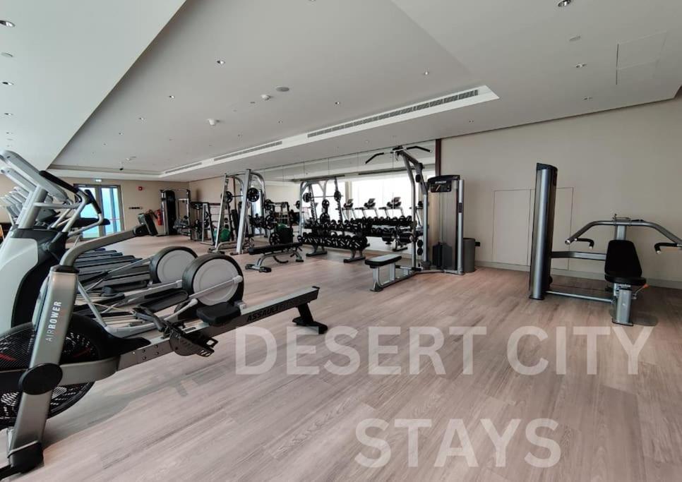 Fully Furnished 2 Bed With Burj Views, Hosted By Desert Apartment