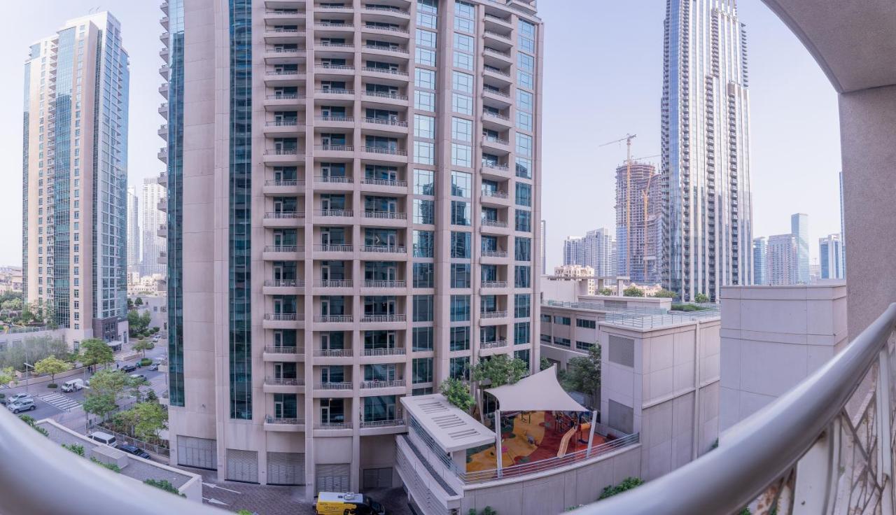 Bellavista - Delicate - 1br With Extra - 29 Boulevard - Fountain Views