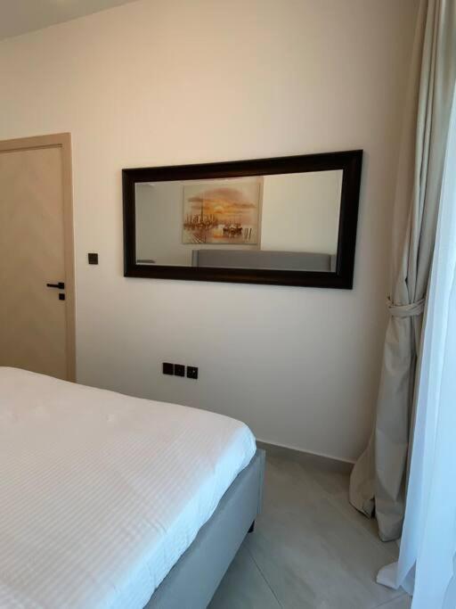 Downtown 7 Minutes Away From Burj Khalifa Apartment Dubai
