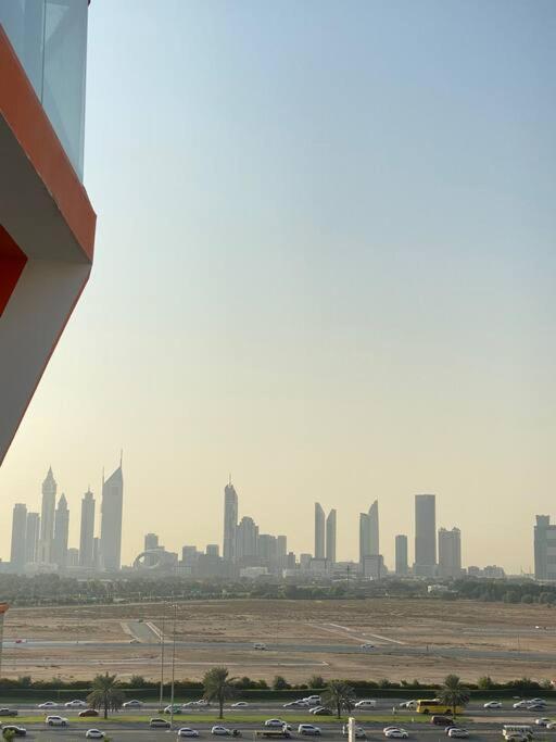 Downtown 7 Minutes Away From Burj Khalifa Apartment