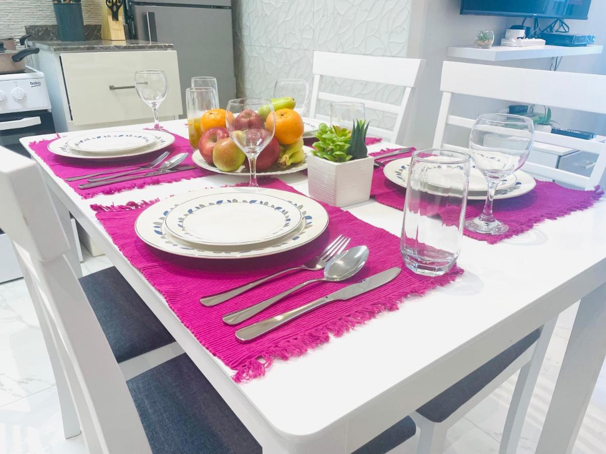 Diamond Plaza - 1br In Marina Apartment