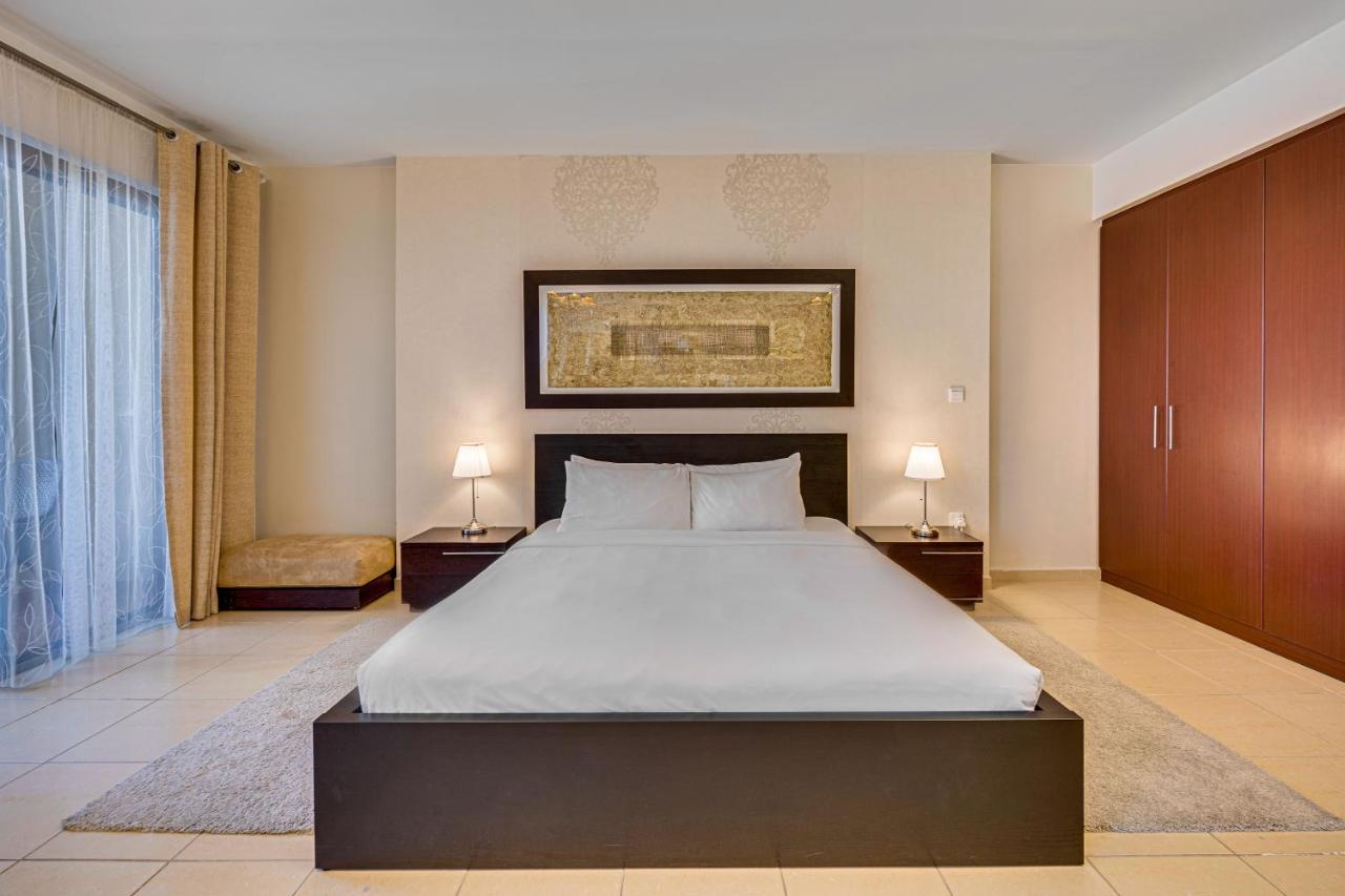 Apartment Huge Sea View In Murjan Jbr