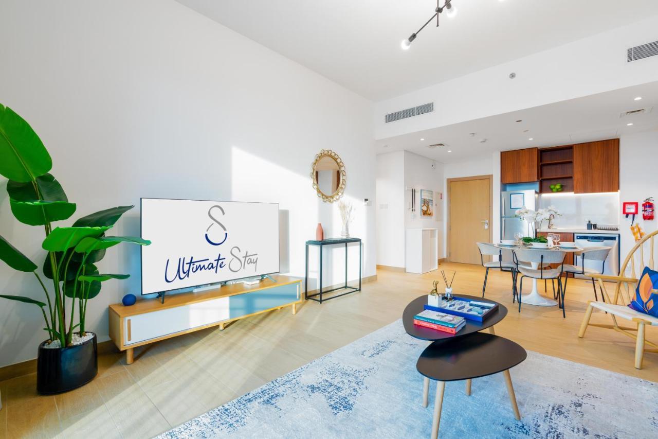 Ultimate With Big Terrace, Amazing Sunset, Perfect For 4 People Dubai