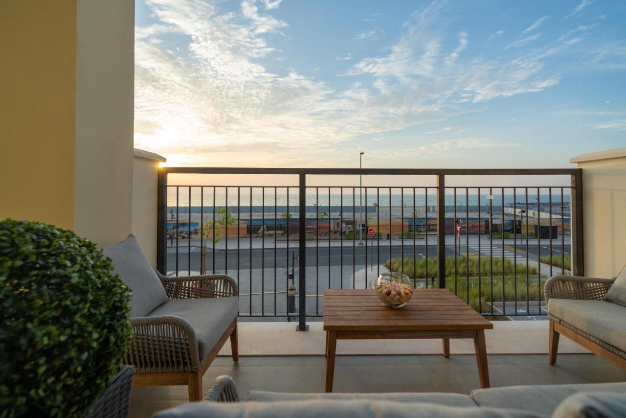 Ultimate With Big Terrace, Amazing Sunset, Perfect For 4 People *