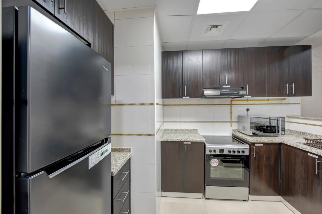 Aparthotel Royal Regency Marina