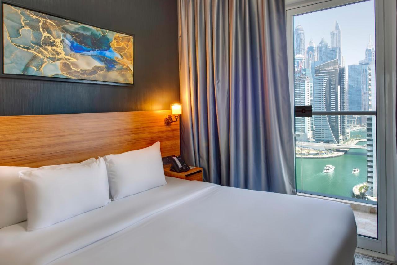 Royal Regency Marina Aparthotel