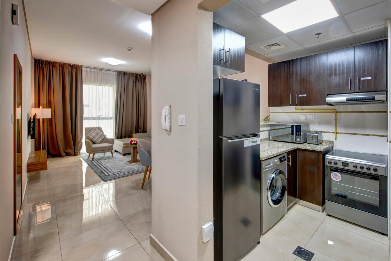 Aparthotel Royal Regency Marina 3*