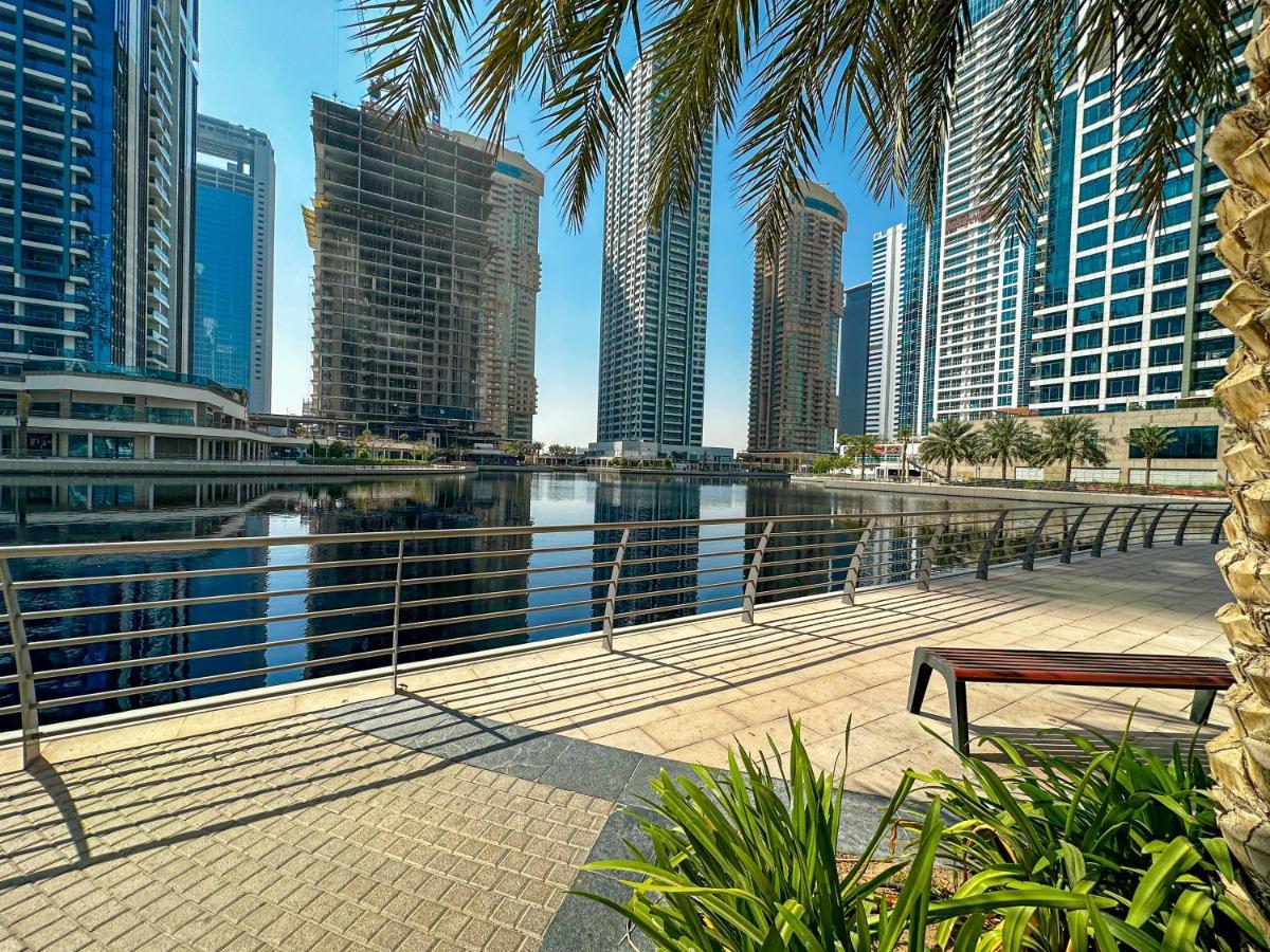 Higuests - Lake-view Studio In Vibrant Area In Jlt Apartment *