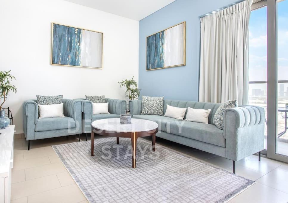 Fully Furnished 2 Bed With Burj Views, Hosted By Desert Apartment *