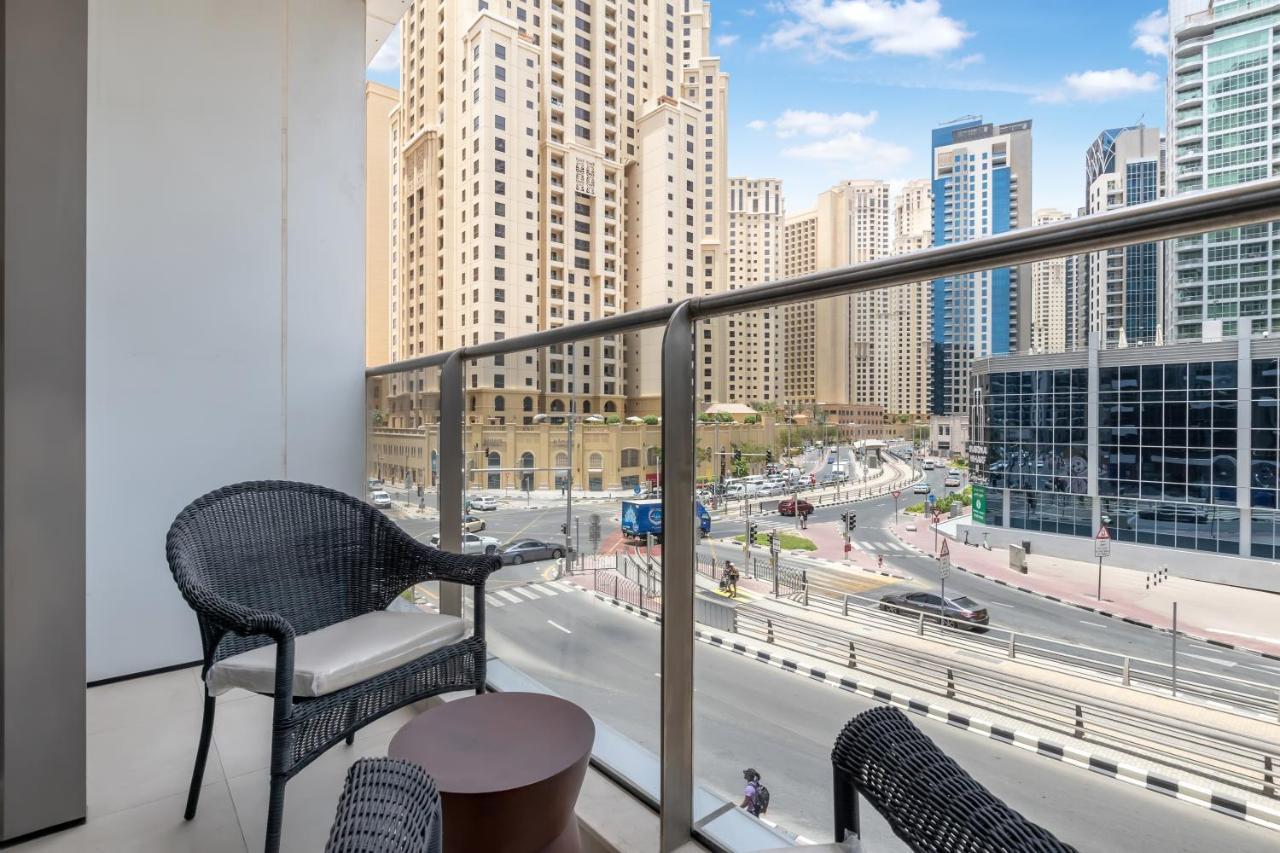Fam Living - Marina - Steps Away From The Beach Apartment
