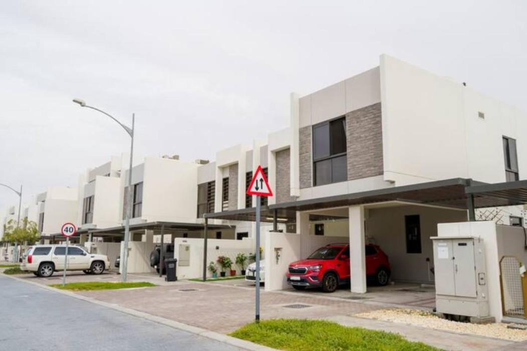 Single And Double Private Ensuite In Damac Hills 2