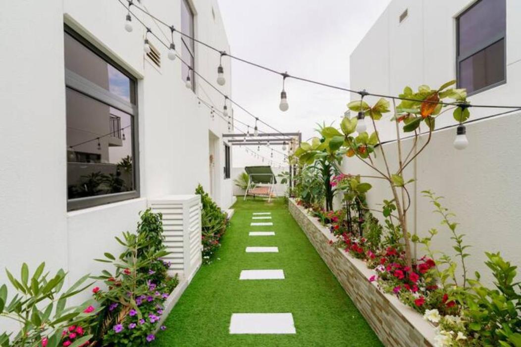 Homestay Single And Double Private Ensuite In Damac Hills 2 *