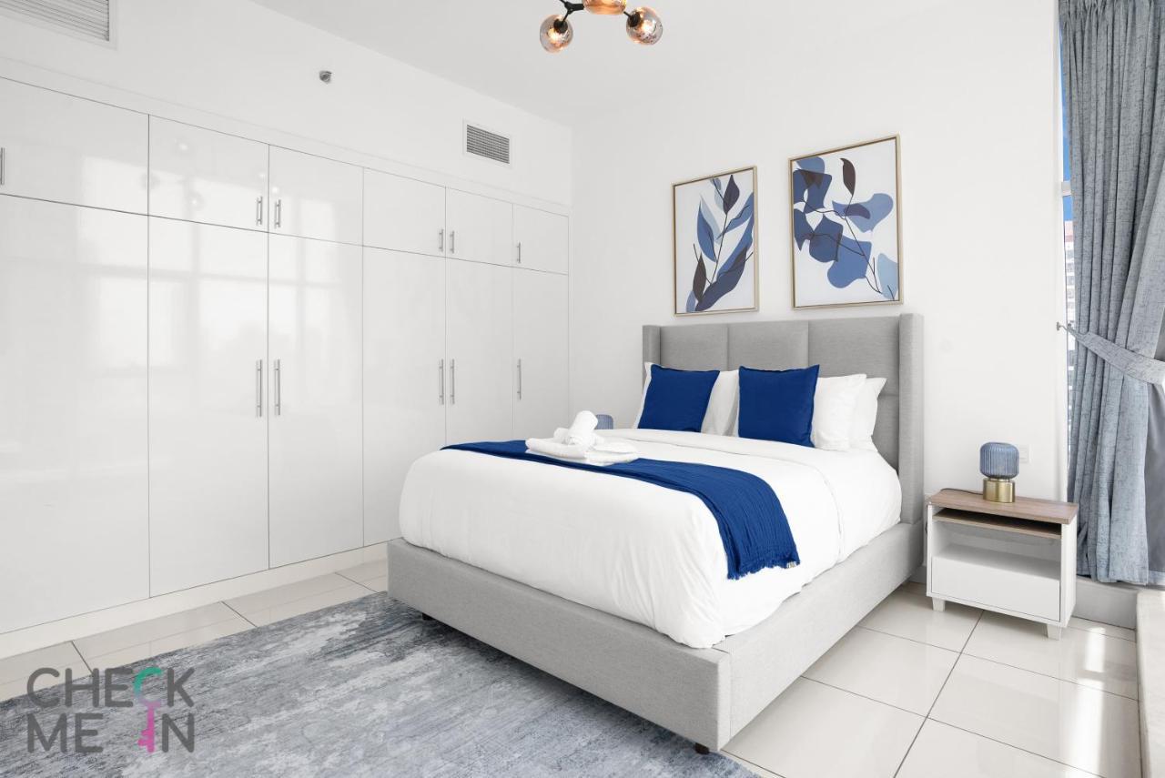Luxury 2br With Breath-taking Marina Views Dubai
