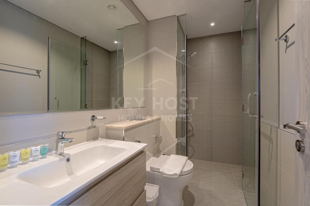 Keyhost - Damac Zada Tower - Brand New 1br With Canal View In Business Bay Apartment *