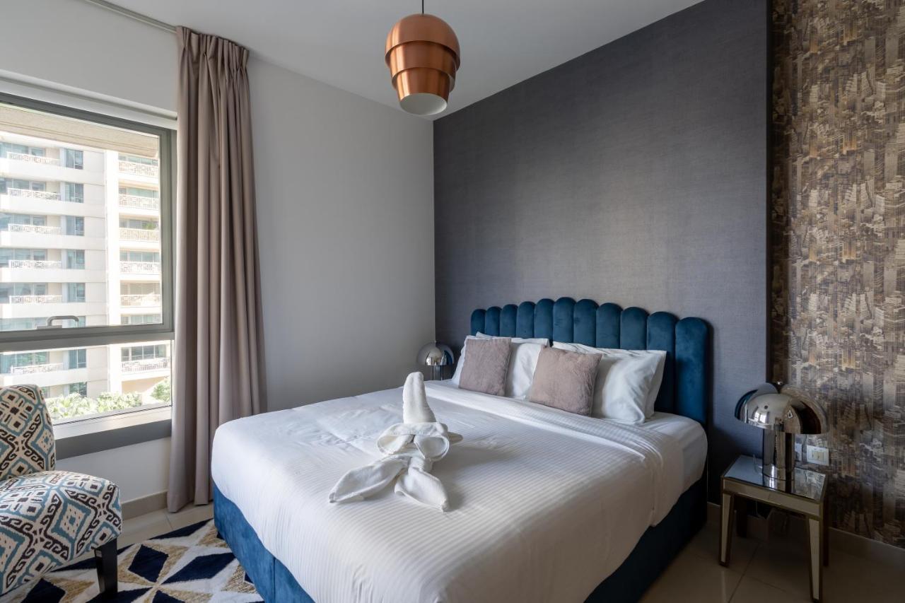 Apartment Bellavista - 2 Bedroom 29 Boulevard Downtown Burj Khalifa Partial Fountain Views *