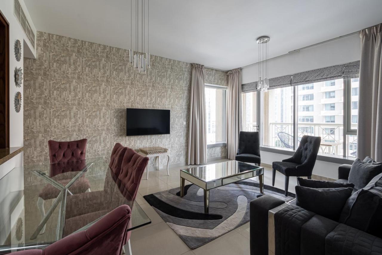 Apartment Bellavista - 2 Bedroom 29 Boulevard Downtown Burj Khalifa Partial Fountain Views