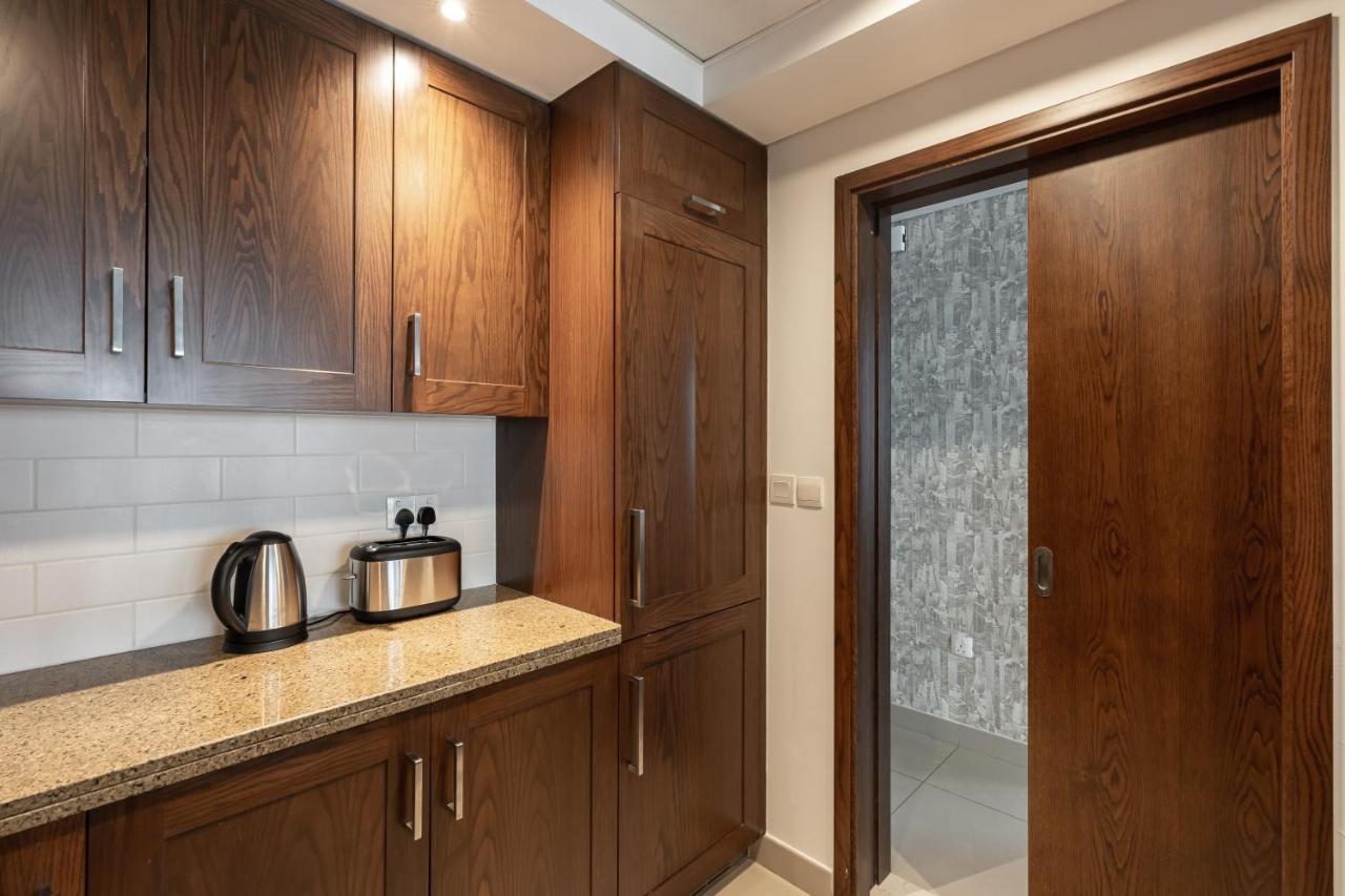 Bellavista - 2 Bedroom 29 Boulevard Downtown Burj Khalifa Partial Fountain Views *