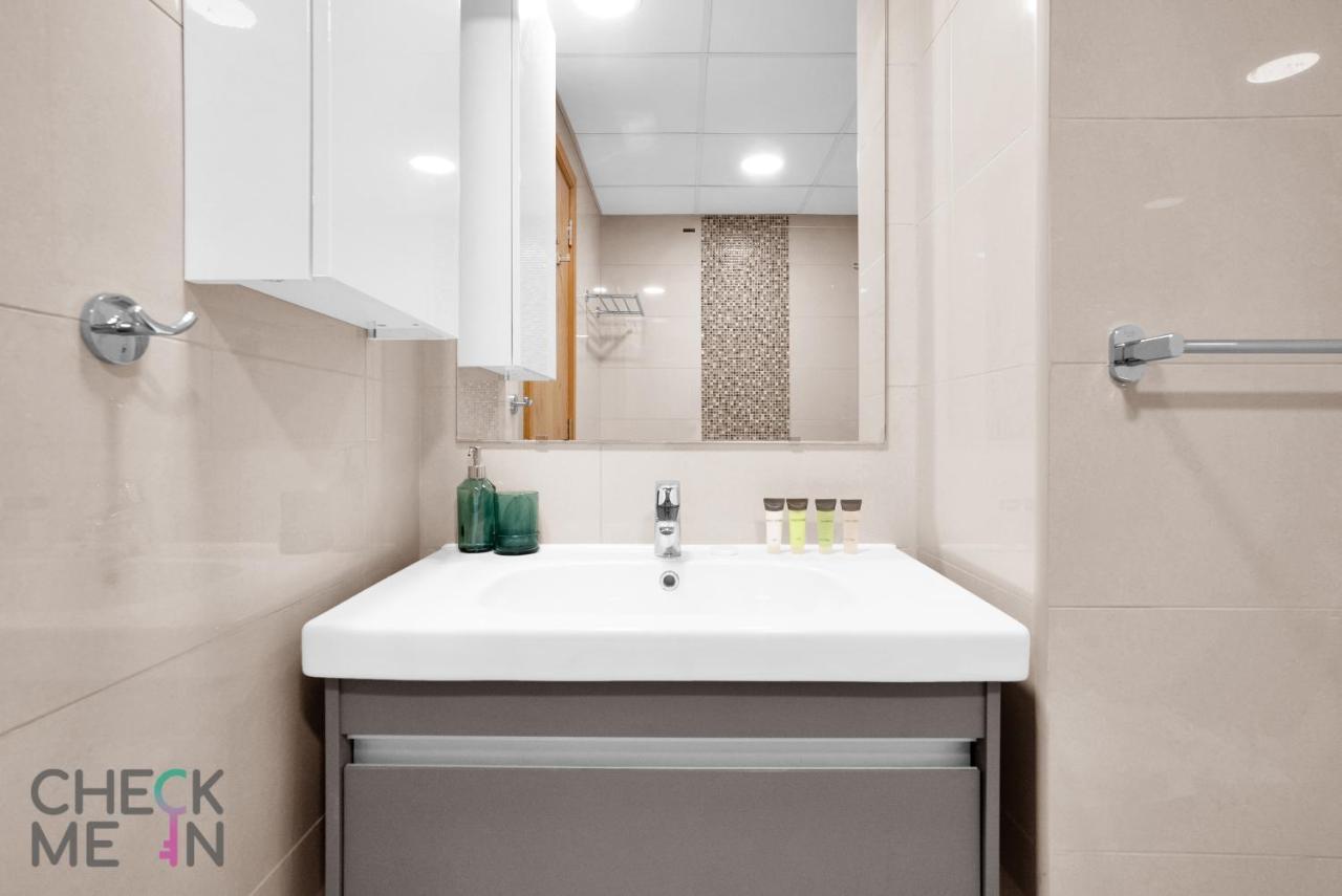 Apartment Luxury 2br With Breath-taking Marina Views Dubai