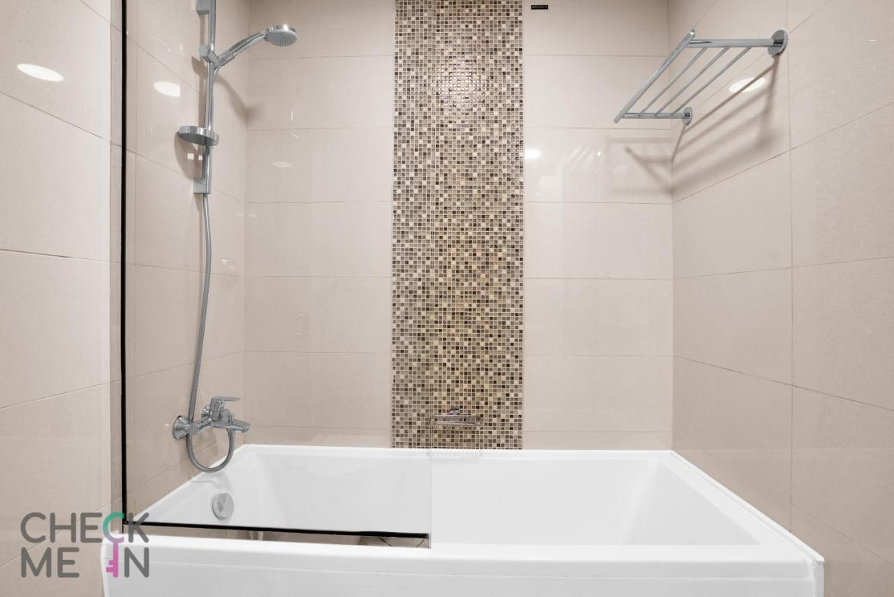 Apartment Luxury 2br With Breath-taking Marina Views Dubai