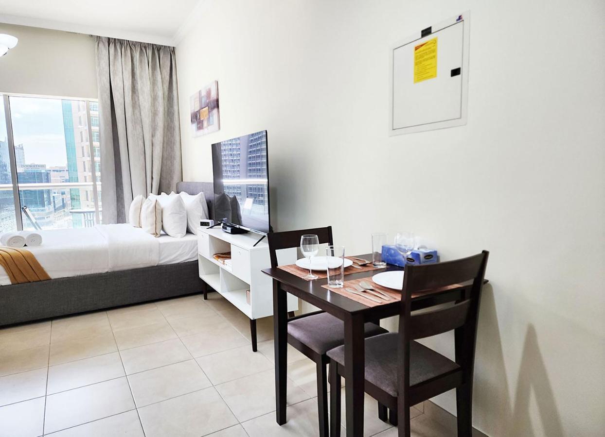 Rh- Contemporary Living, Studio, Near Burj Khalifa * Dubai