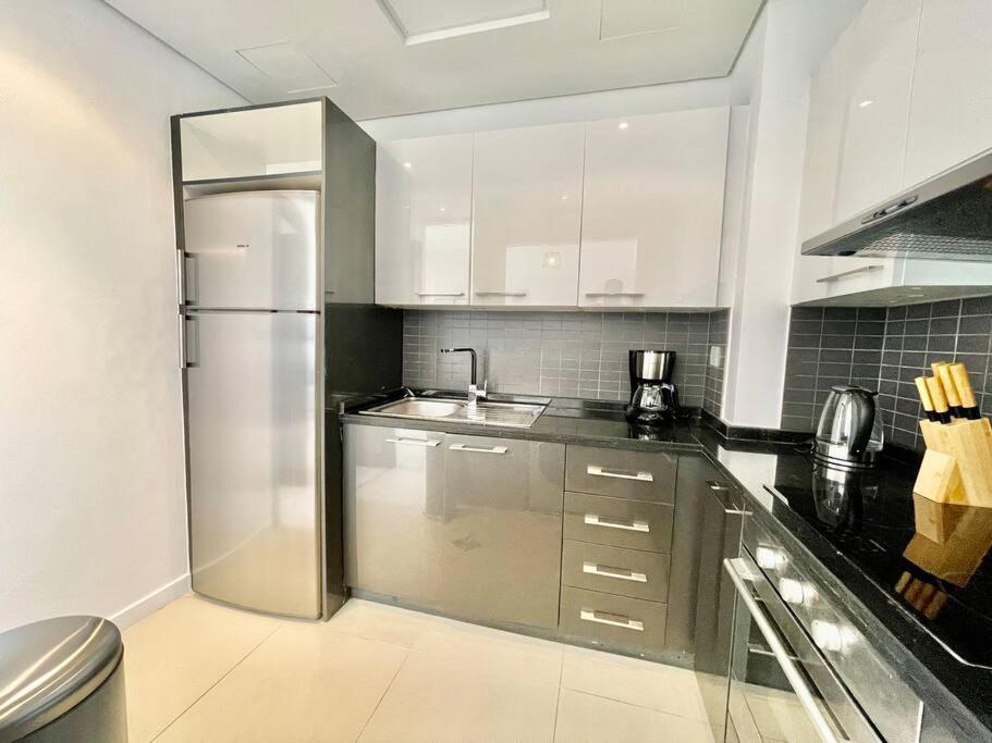 Stunning With Balcony Marina View * Dubai