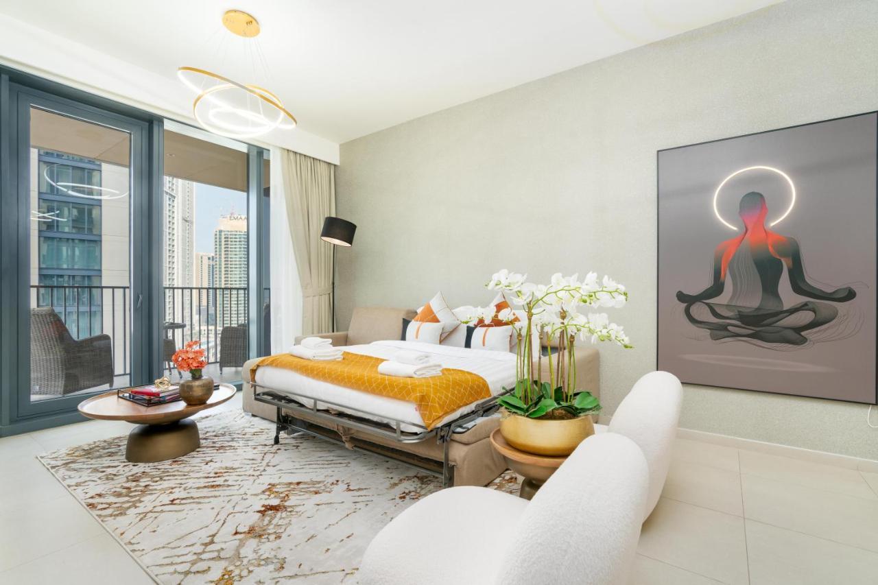 Apartment Ultimate / Downtown / 3 Beds / Upscale Luxury / Fantastic Finishing / New Building