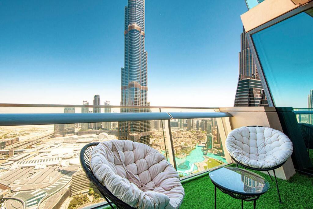 Magnificent New 3 Bedroom With Stunning View To Burj Khalifa & Fountain View Apartment Dubai
