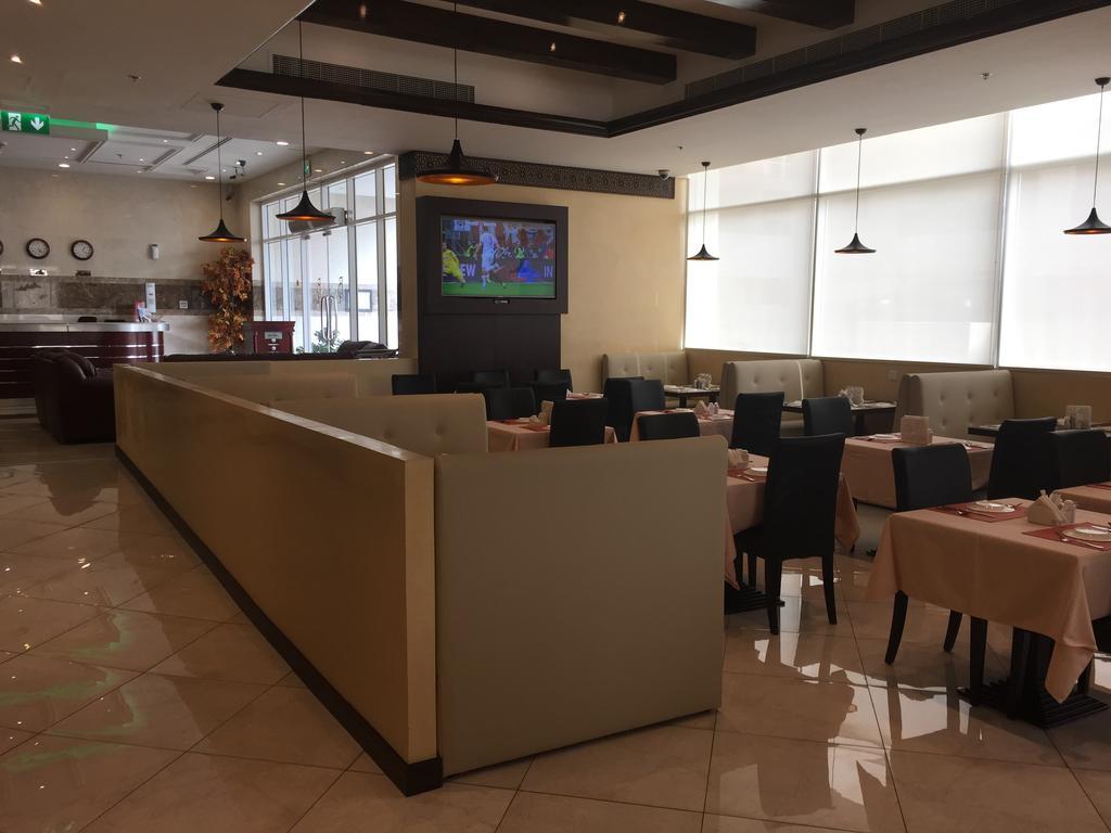 Boulevard City Aparthotel 3*