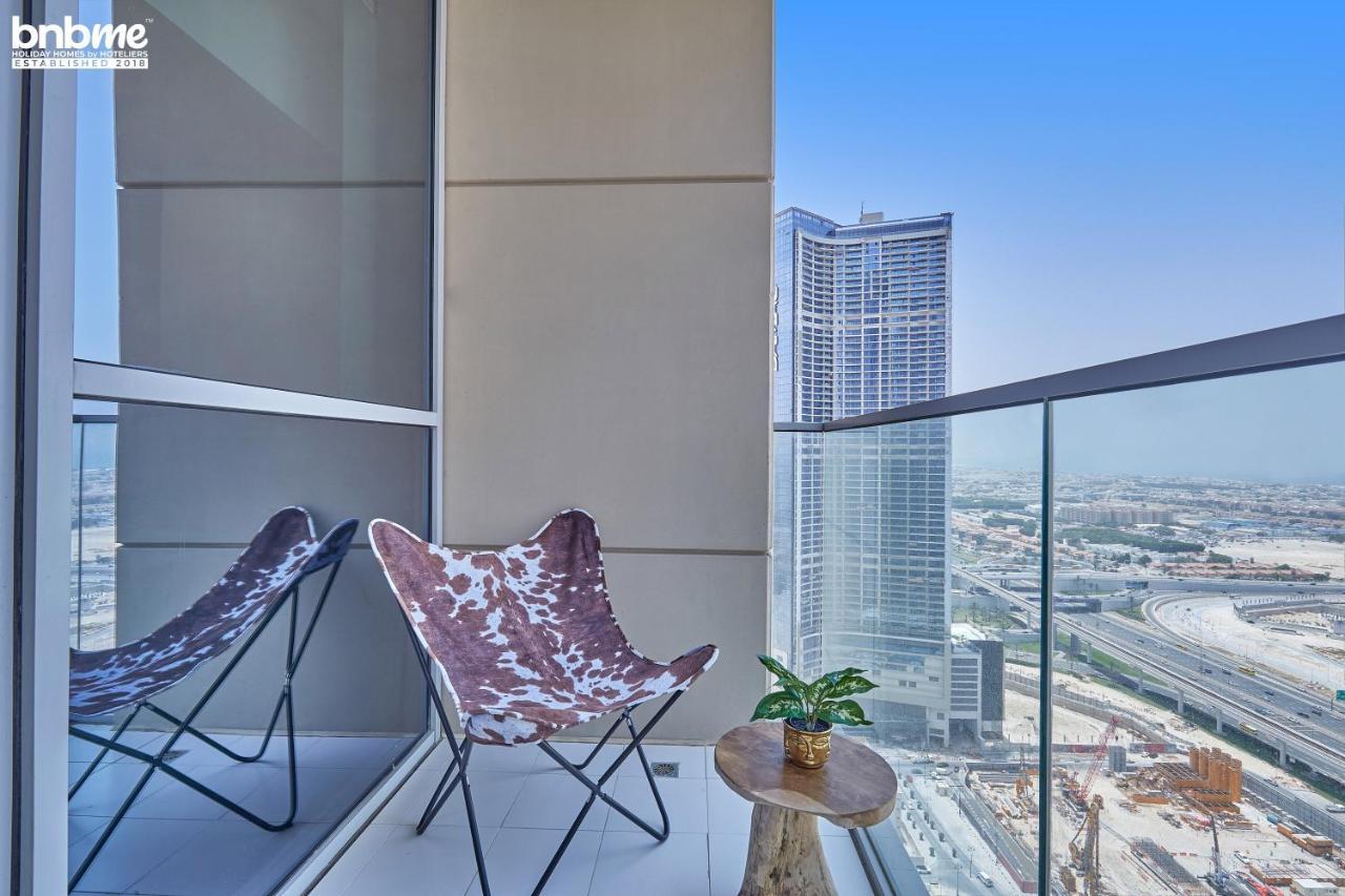 Bnbmehomes - Modern Interior 2 Bedroom - Al Habtoor - 4053 Dubai