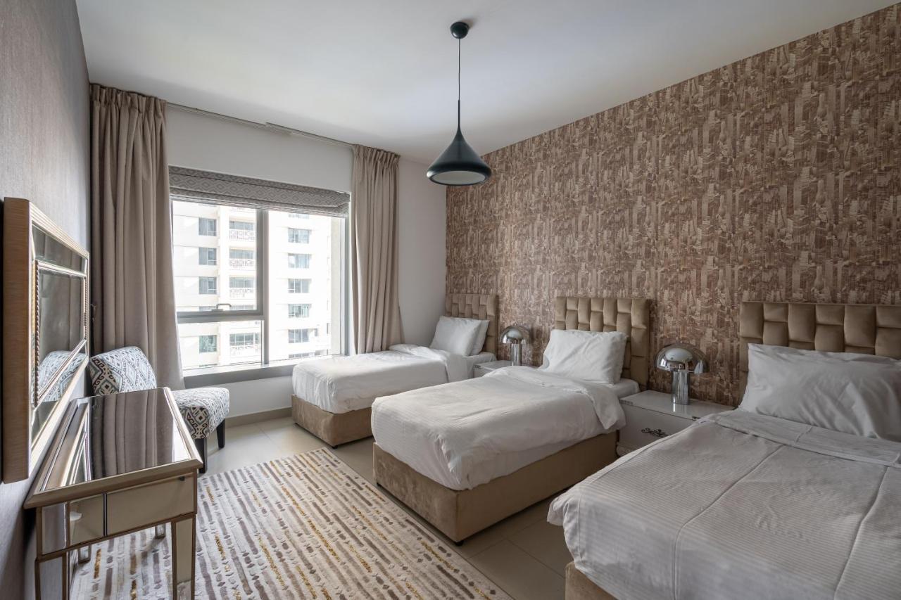 Bellavista - 2 Bedroom 29 Boulevard Downtown Burj Khalifa Partial Fountain Views Dubai