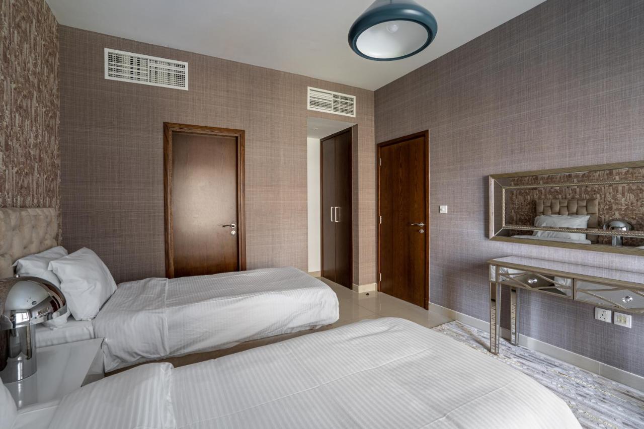 Bellavista - 2 Bedroom 29 Boulevard Downtown Burj Khalifa Partial Fountain Views