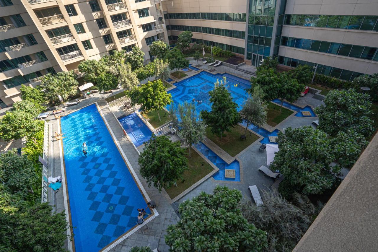 Apartment Bellavista - 2 Bedroom 29 Boulevard Downtown Burj Khalifa Partial Fountain Views Dubai