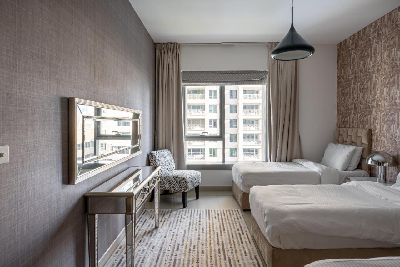 Bellavista - 2 Bedroom 29 Boulevard Downtown Burj Khalifa Partial Fountain Views *
