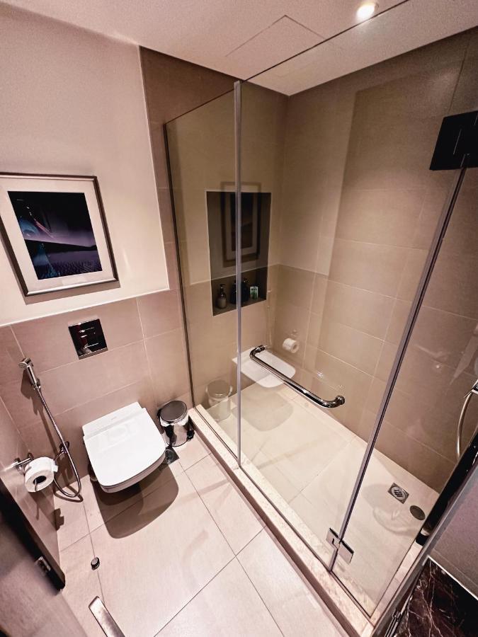 Ultimate / Downtown / 3 Beds / Upscale Luxury / Fantastic Finishing / New Building *