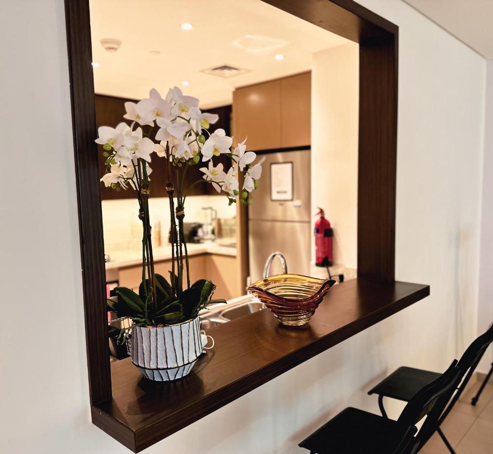 Ultimate / Downtown / 3 Beds / Upscale Luxury / Fantastic Finishing / New Building *