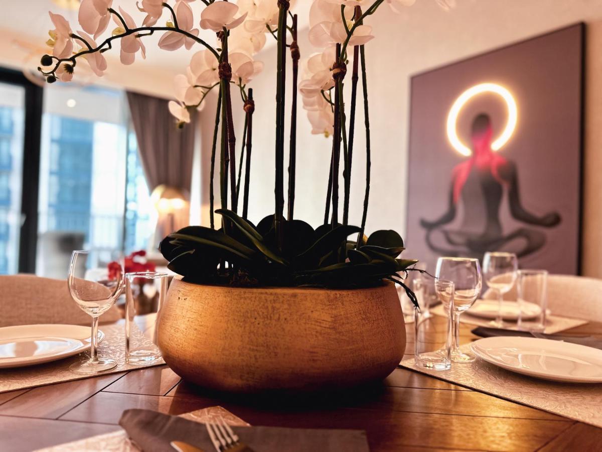 Apartment Ultimate / Downtown / 3 Beds / Upscale Luxury / Fantastic Finishing / New Building Dubai