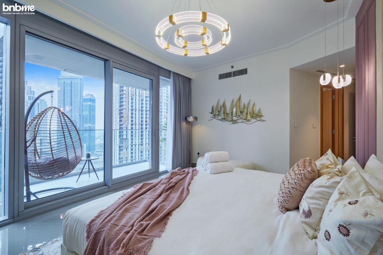 Bnbme - Opera Grand Apartment Dubai