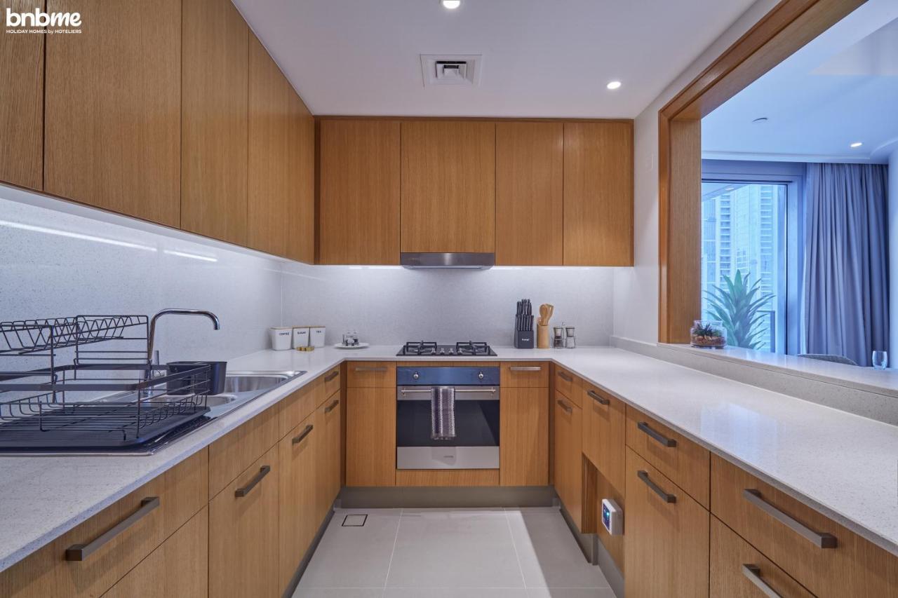 Bnbme - Opera Grand Apartment Dubai