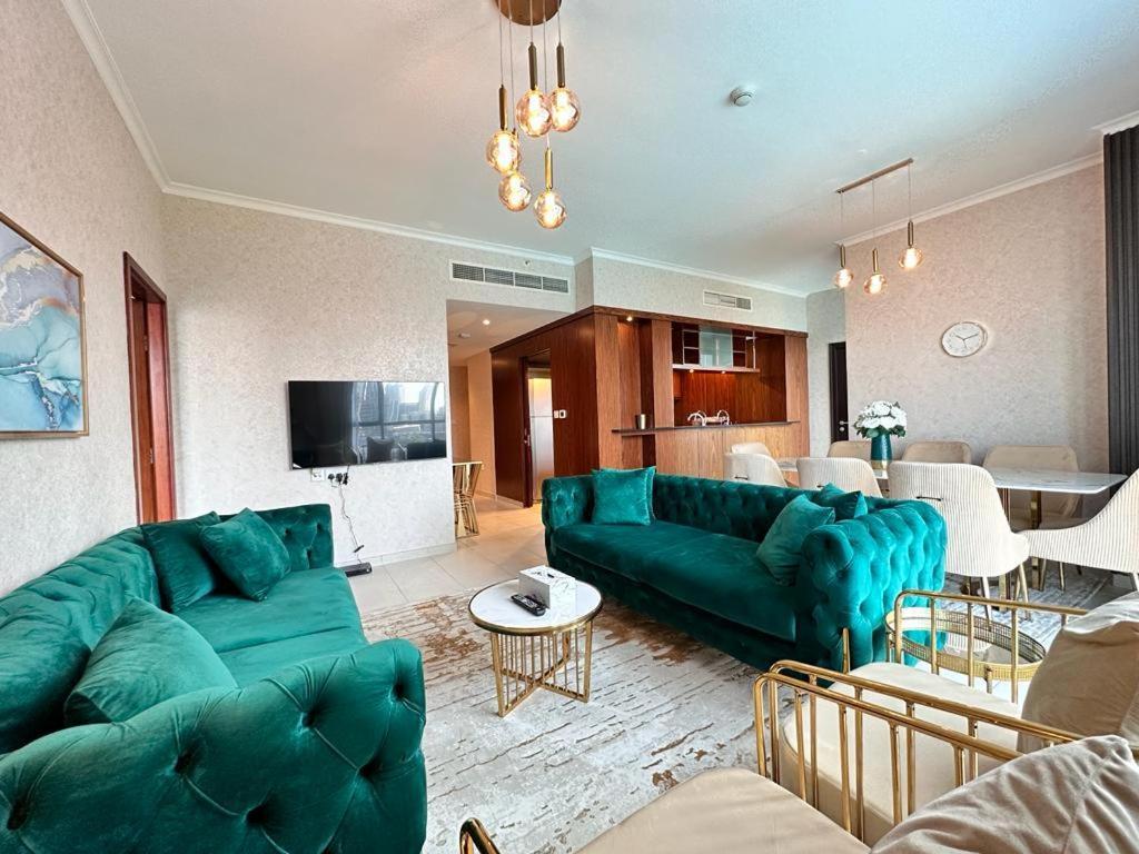 Durrani Homes - Grand 5br Besides Burj Khalifa And Fountain View Dubai