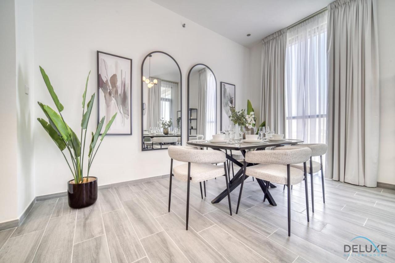 Tranquil 2br With Assistant At Mesk 1 Midtown Production By Deluxe Homes Apartment
