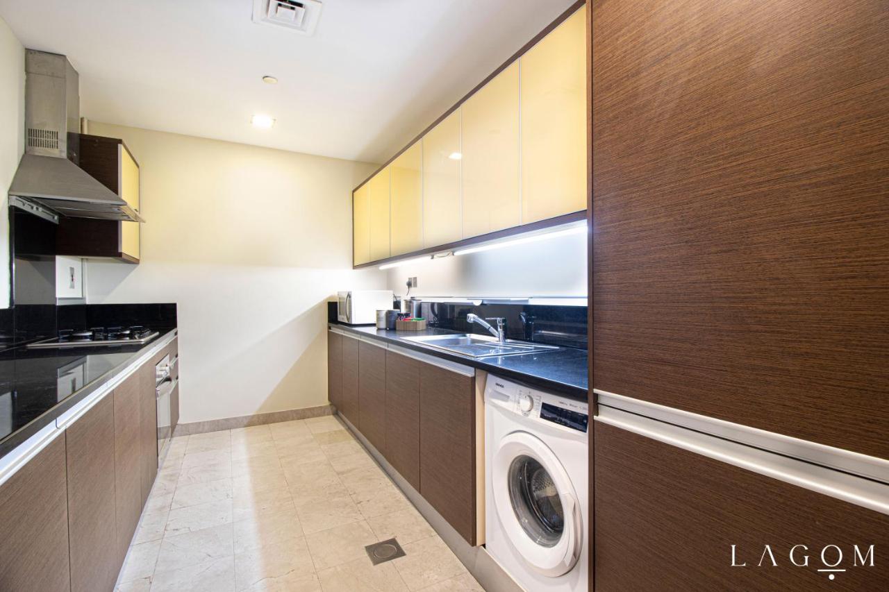 Symphony Of The Palms By Lagom With Private And Pool Access Dubai