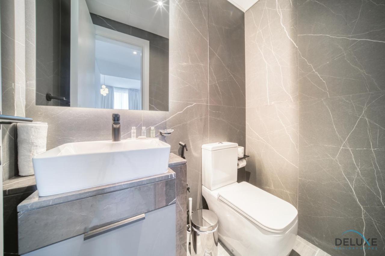Tranquil 2br With Assistant At Mesk 1 Midtown Production By Deluxe Homes Apartment