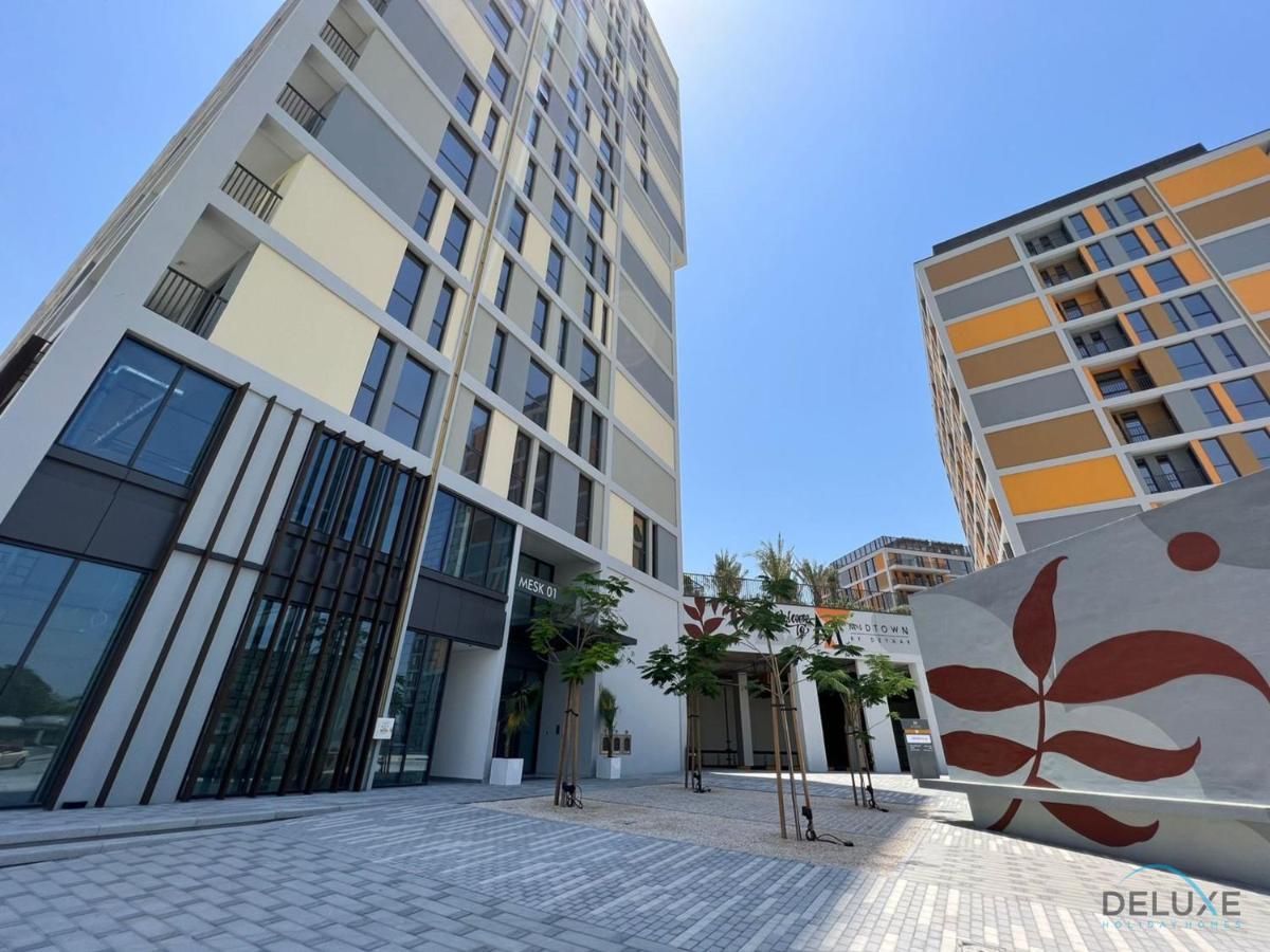 Alluring 2br With Assistant At Mesk 1 Midtown Production By Deluxe Homes